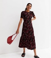 New Look Black Ditsy Floral Crinkle Ruched Short Sleeve Midi Dress